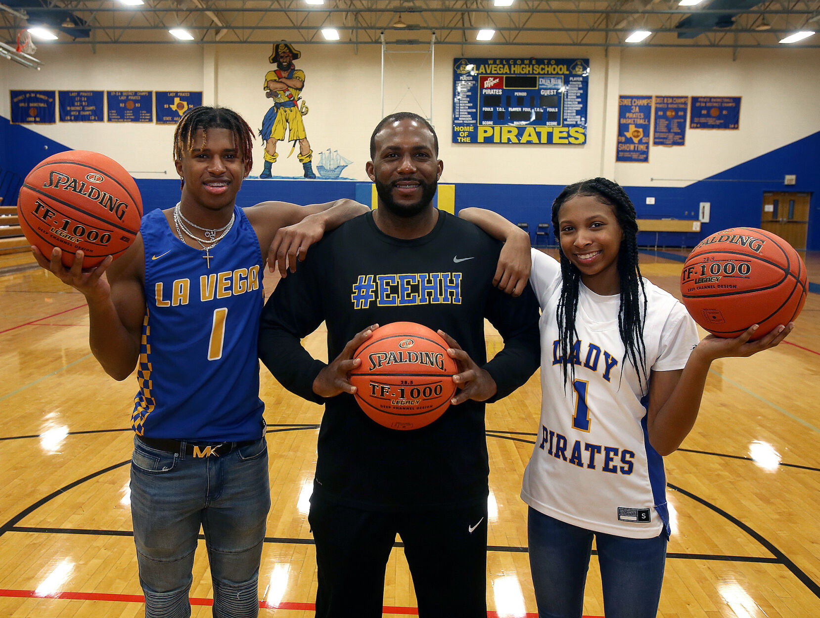 020521-wac-spt-lavega-basketball-family-jl2.JPG